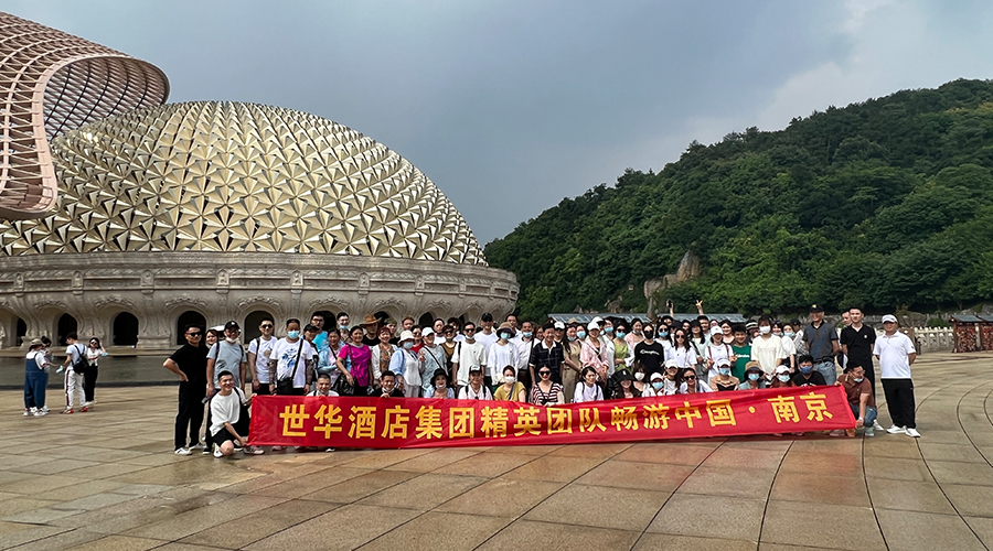 1655949896797793.jpg 牛4.jpg